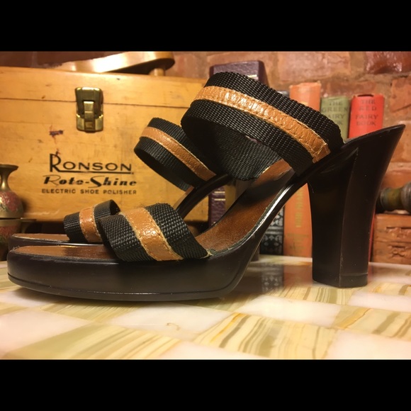 Vintage Renetti Double strap Slide Sandals size 7 - Picture 8 of 8